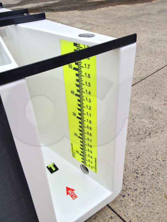 Spirit level on a 3-inch Parshall Flume Manufactured by Openchannelflow