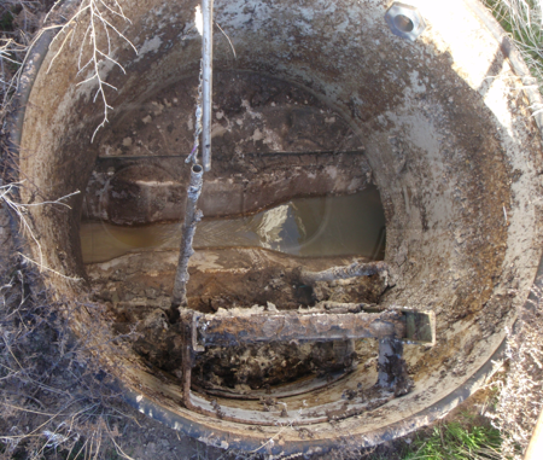 evidence of surcharging in a flow metering manhole
